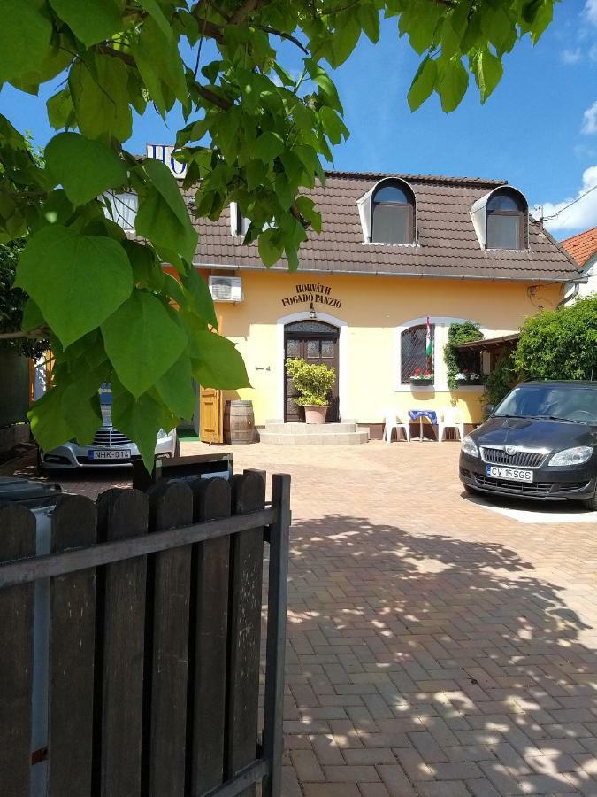 Horvath Fogado Panzio Hotel Szentendre Exterior photo